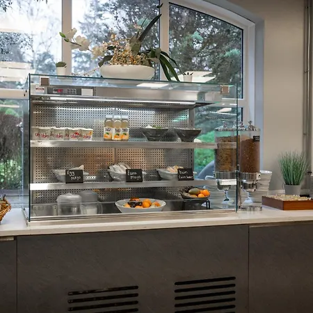 Stableside Hostel At York Racecourse 3* York
