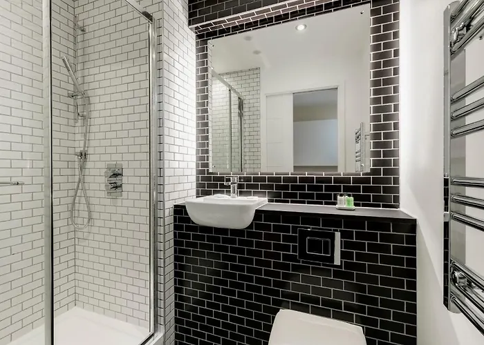 Stableside At Racecourse فندق يورك