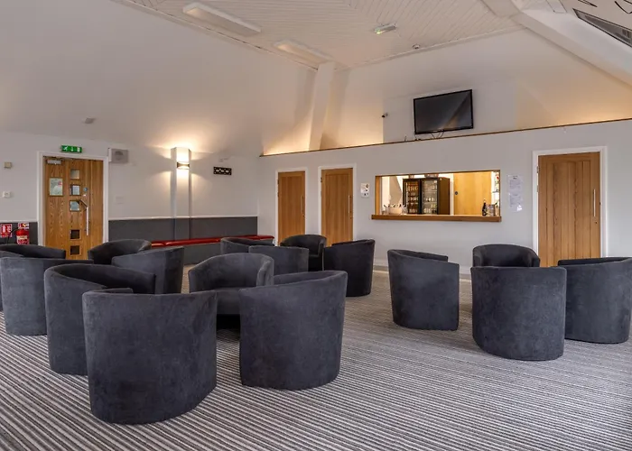 Stableside At Racecourse فندق