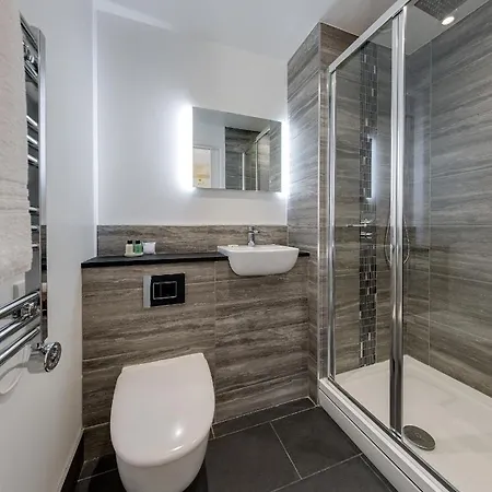 Hotel Stableside At Racecourse York