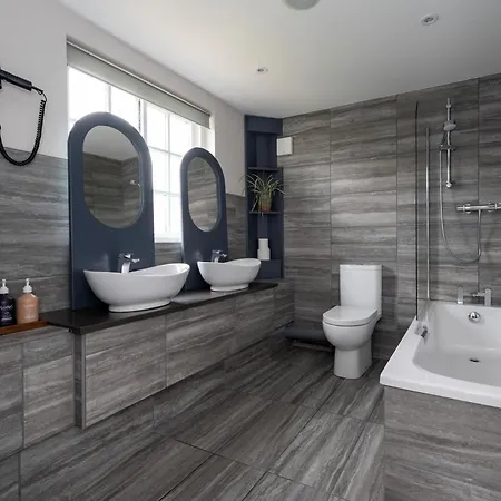 Hotel Stableside At Racecourse