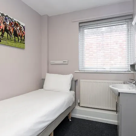 Stableside At Racecourse 酒店 约克